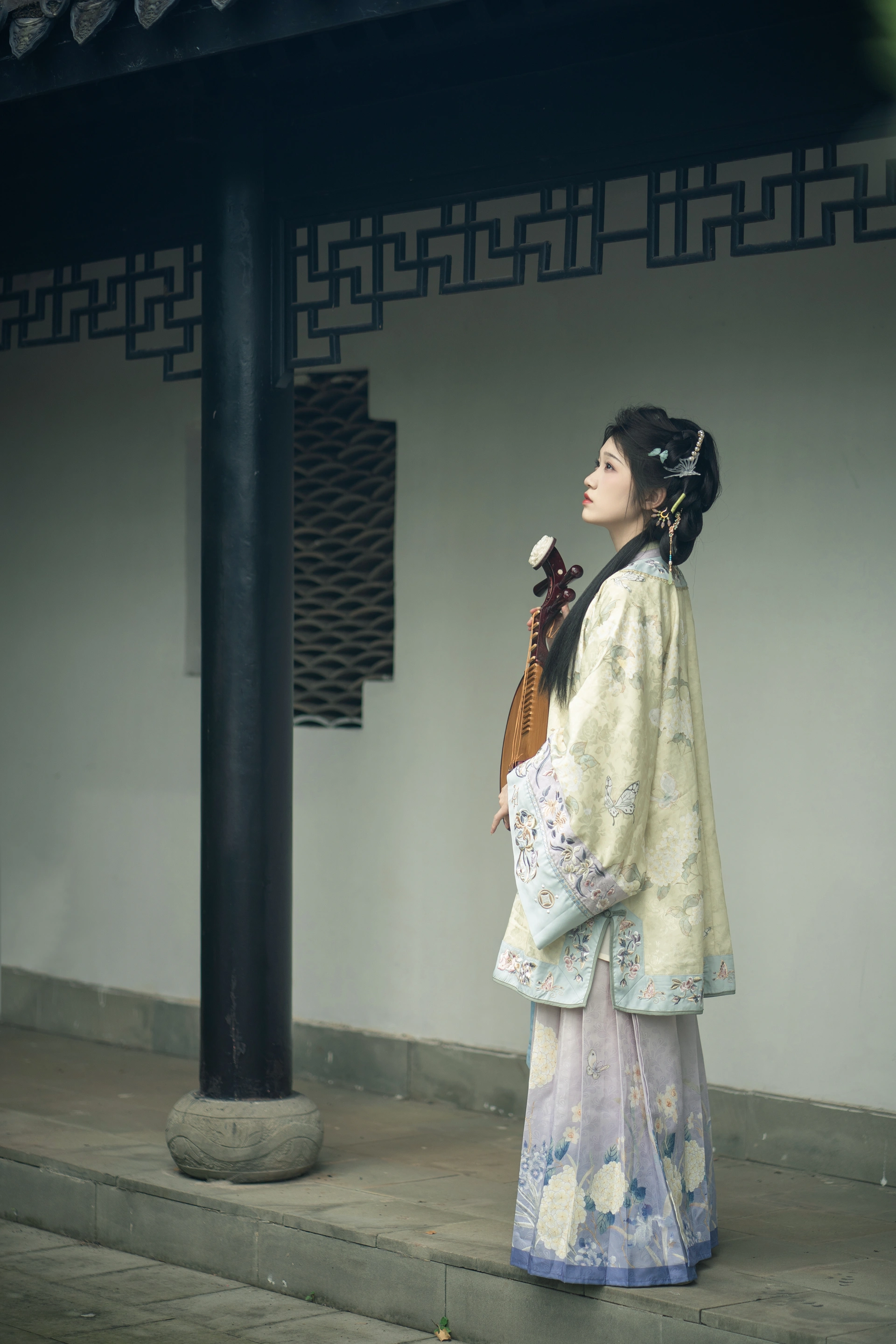 [YITUYU艺图语]2025.02.05 笼中鸟 梓瑜 3